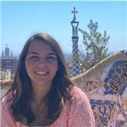 Imparto clases particulares de lengua, historia y filosofía a alumnos de todos los cursos de forma online. También ayudo con la preparación de la EVAU